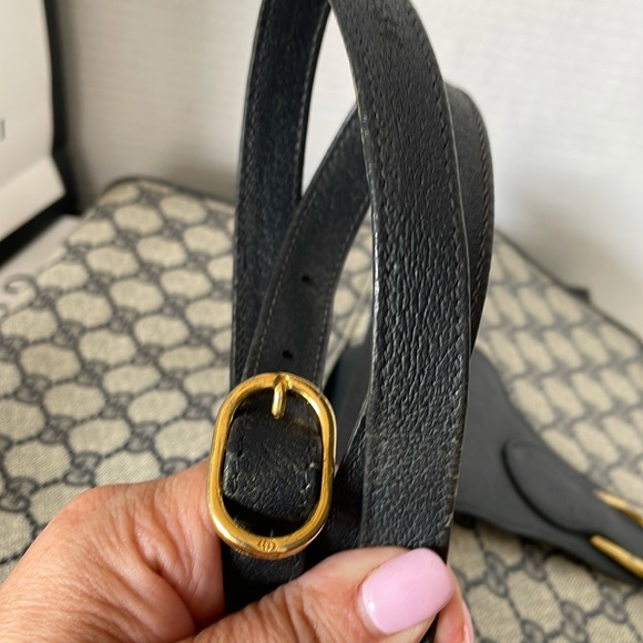 Authentic Gucci GG Supreme Leather Shoulder Bag/ Crossbody Bag. - Picture 15 of 17